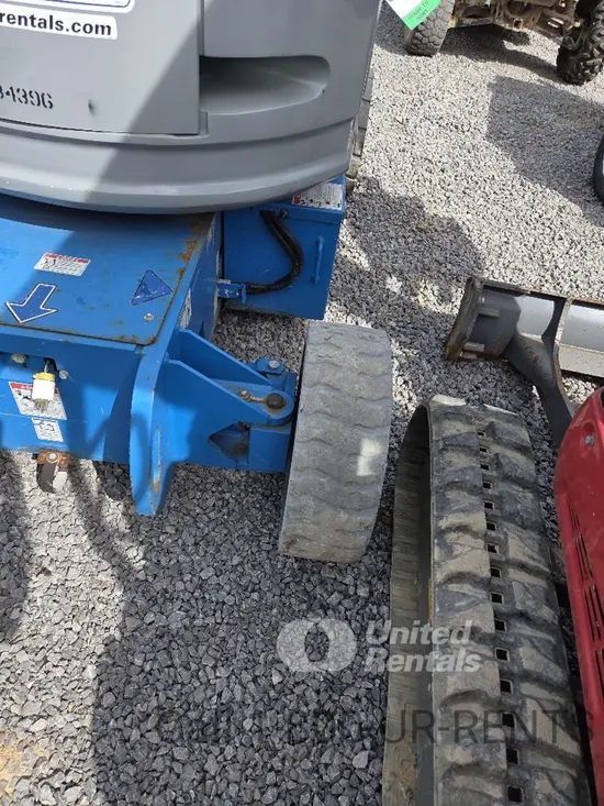 2016 Genie Z-34/22N Articulating Boom Lift