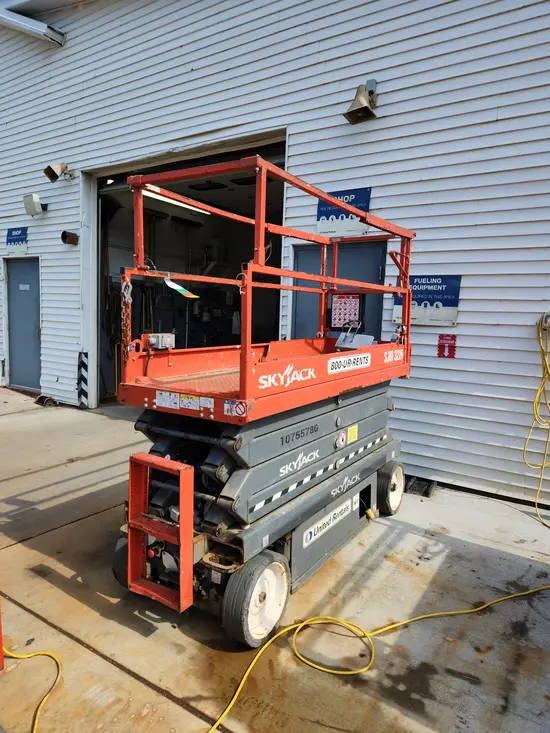 2018 Skyjack SJIII3226 Scissor Lift
