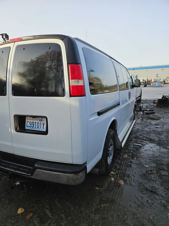 2014 Chevrolet E3500LTGRWD
