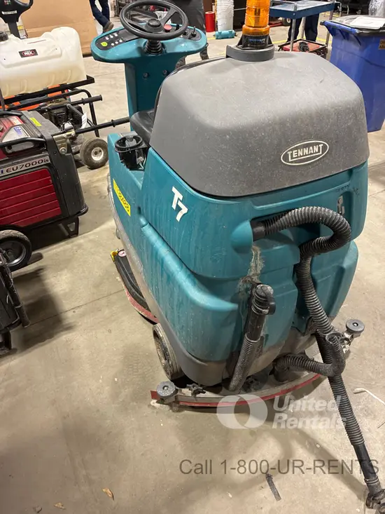 2021 Tennant M-T7 Scrubber