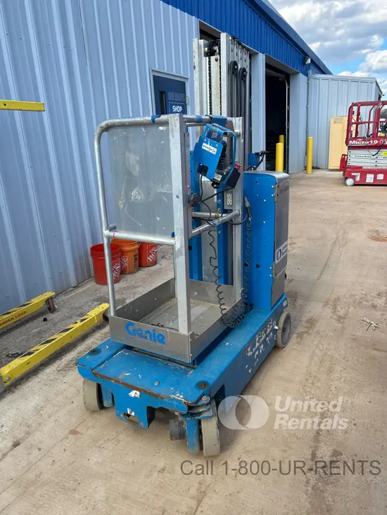 2016 Genie GR-20 Self-Propelled One-Person Lift