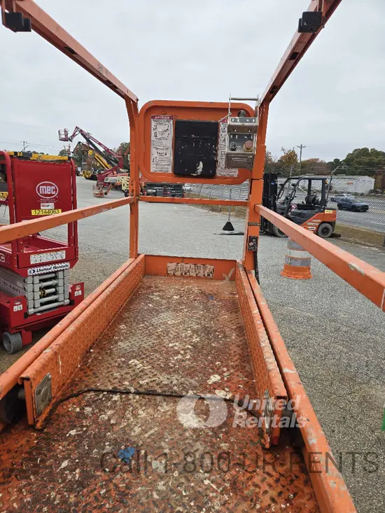 2019 Snorkel S3226E Scissor Lift