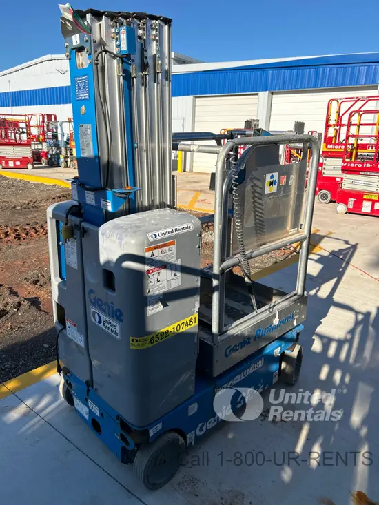 2018 Genie GR-20 Self-Propelled One-Person Lift