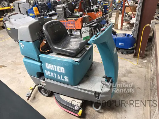2021 Tennant M-T7 Scrubber