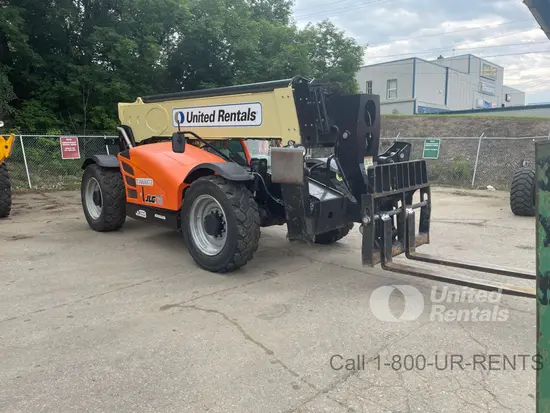 2020 JLG 1055 Forklift