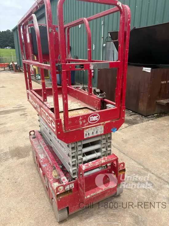 2018 MEC MICRO 19 Scissor Lift
