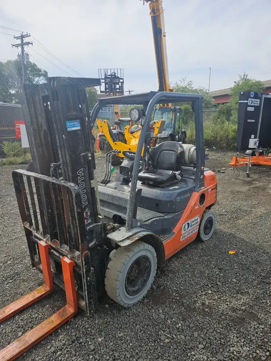 2017 JLG 800S Boom Lift