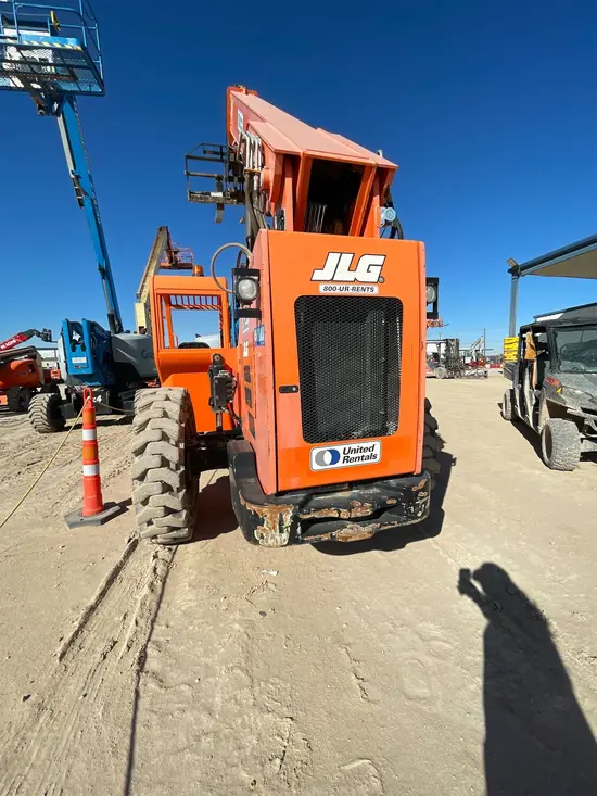 2017 SKYTRAK 10054 Forklift
