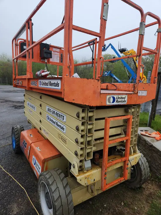 2018 JLG 4069LE Scissor Lift
