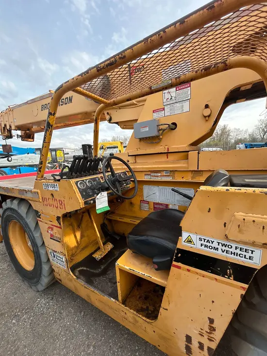 2008 Broderson IC-200-3F