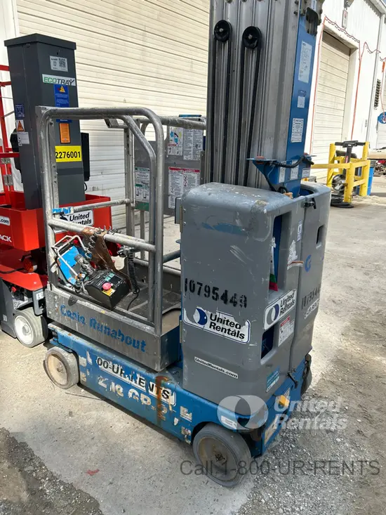 2018 Genie GR-20 Self-Propelled One-Person Lift