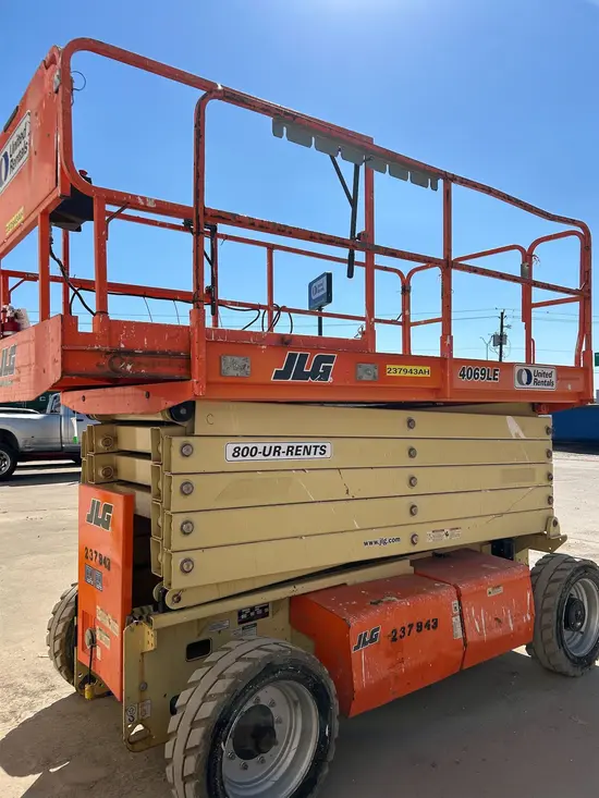 2019 JLG 4069LE Scissor Lift