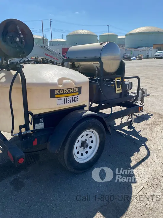 2022 KARCHER TRK-2500 Pressure Washer