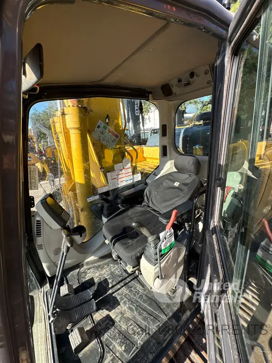 2020 Kobelco SK260LC-10 Excavator