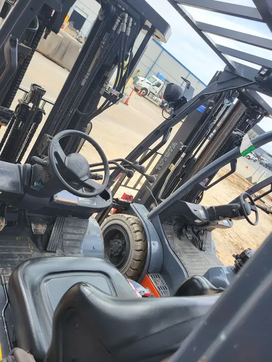 2019 Toyota 8FGU30 Warehouse Forklift