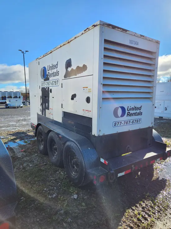 2015 Cummins C300D6R Diesel Generator