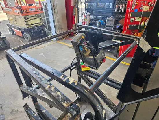 2018 JLG 20MVL Self-Propelled One-Person Lift