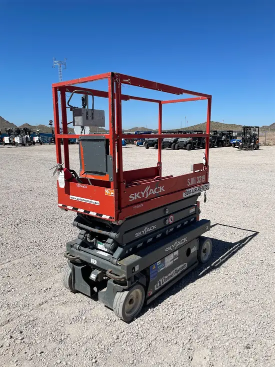 2018 Skyjack SJIII3219 Scissor Lift