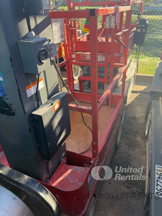 2018 Skyjack SJ16 Self-Propelled One-Person Lift