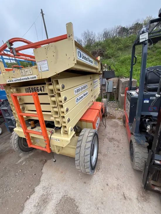 2017 JLG 4069LE Scissor Lift