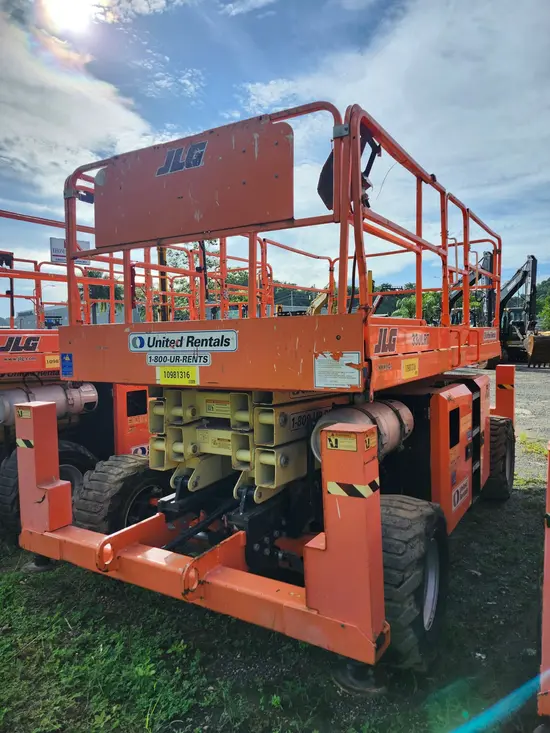 2019 JLG 330LRT Rough Terrain Scissor Lift