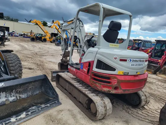 2022 Takeuchi TB250-2R Mini Excavator