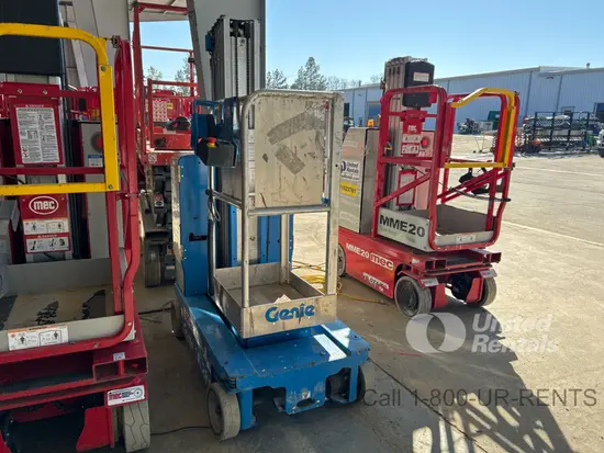 2019 Genie GR-20 Self-Propelled One-Person Lift