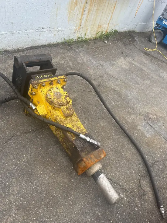 2021 Epiroc SB 552 Attachment