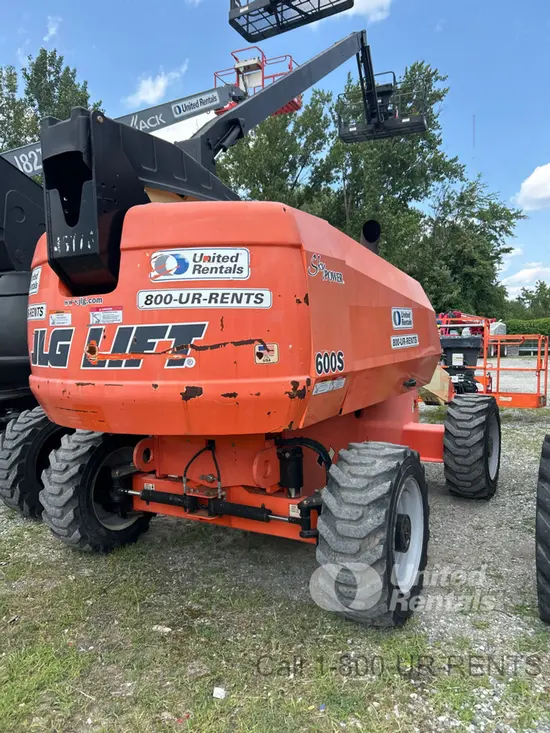 2017 JLG 600S Boom Lift