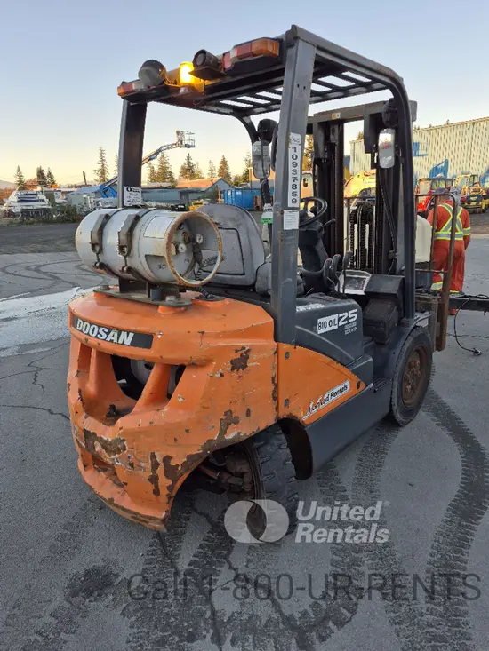 2019 Doosan G25P-7DF Warehouse Forklift