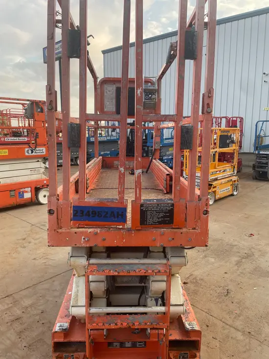 2019 Snorkel S3226E Scissor Lift