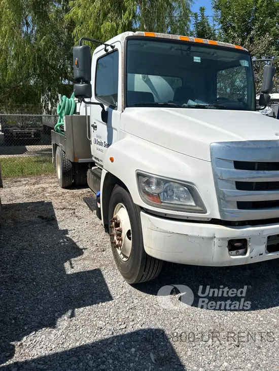 2019 HINO 268DCD4X2
