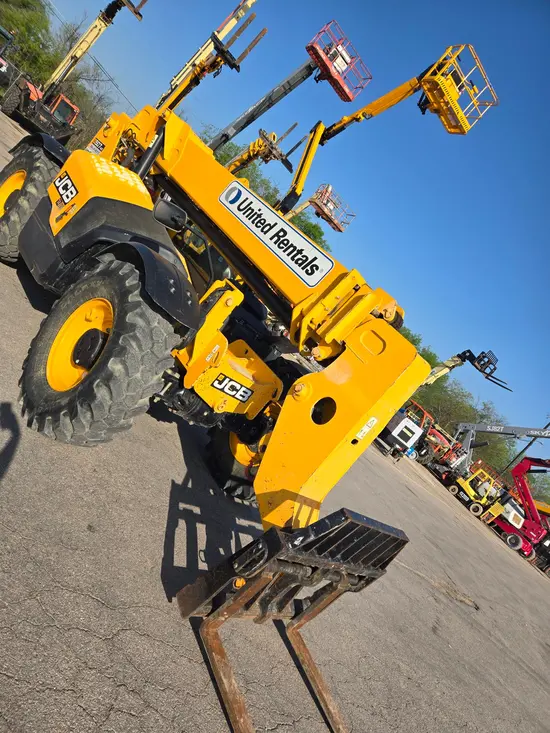 2018 JCB 507-42 Forklift