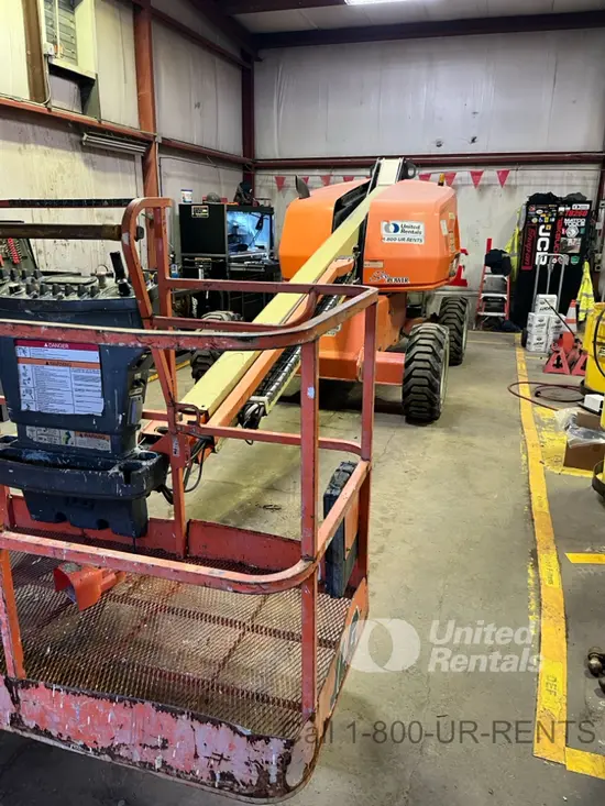 2017 JLG 400S Boom Lift