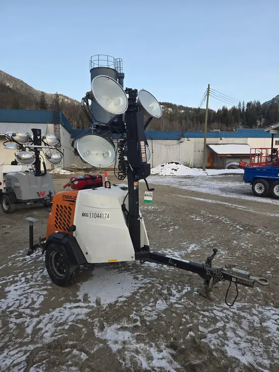 2020 Magnum Pro MLT6SM Portable Light Tower