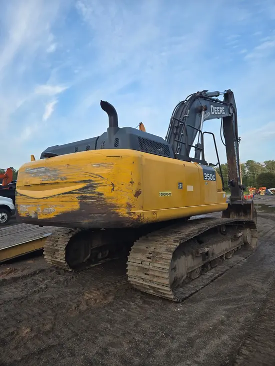 2019 John Deere 350G LC Excavator
