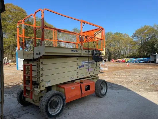 2016 JLG 4069LE Scissor Lift