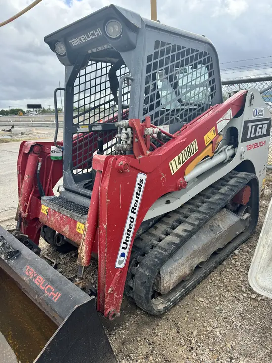 2022 Takeuchi TL6R Track Loader