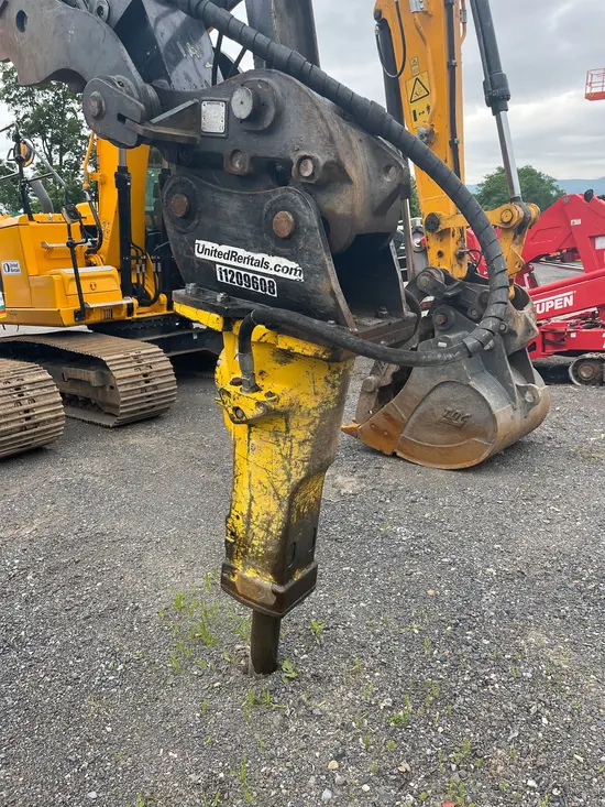 2021 Epiroc SB 702 Attachment