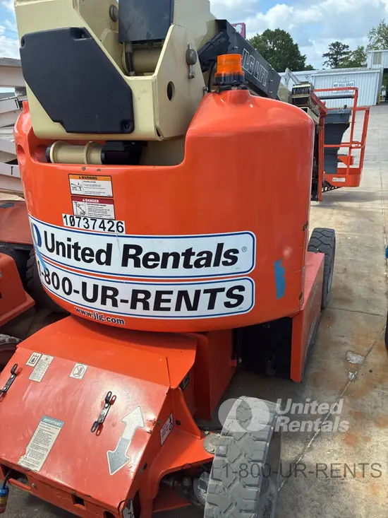 2018 JLG E400AJPN Articulating Boom Lift