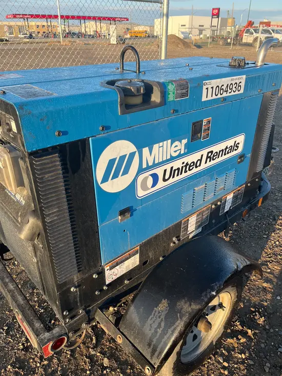 2020 Miller Welders BIG BLUE 400PRO Welder