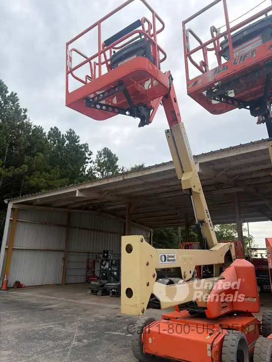 2018 JLG E450AJ Articulating Boom Lift