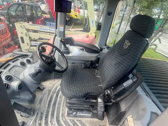 2021 Case 821G Wheel Loader