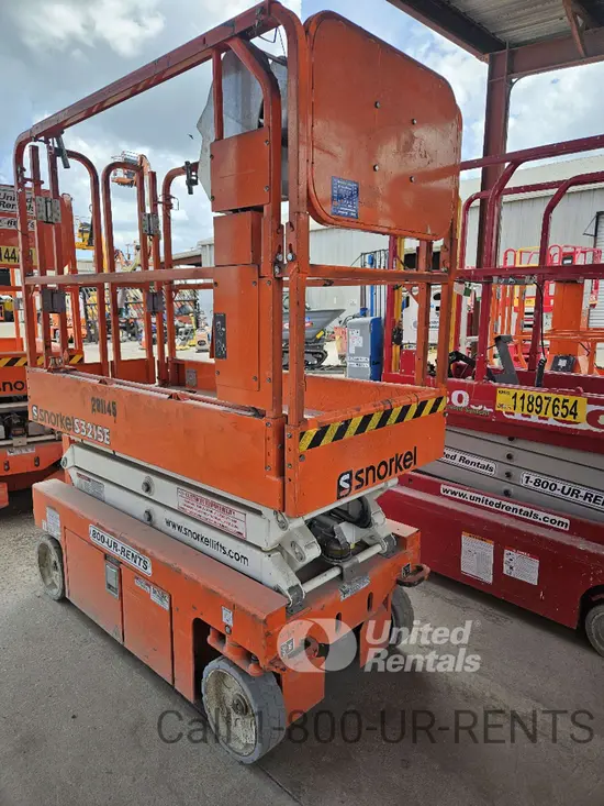 2021 Snorkel S3215E Scissor Lift