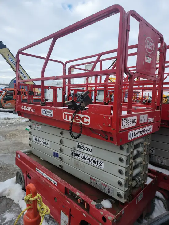 2018 MEC 4046SE Scissor Lift