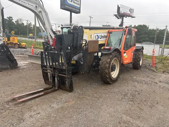2019 JLG 1055 Forklift