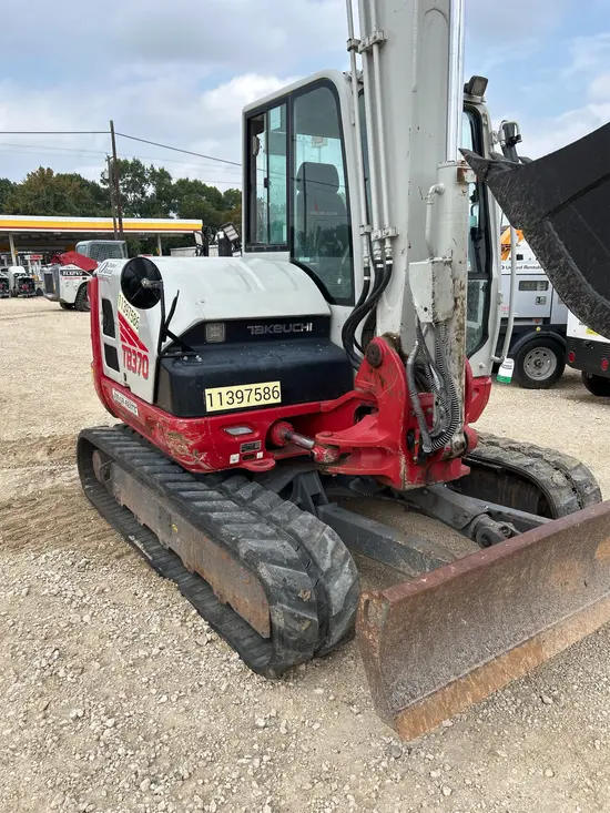 2022 Takeuchi TB370CR Mini Excavator