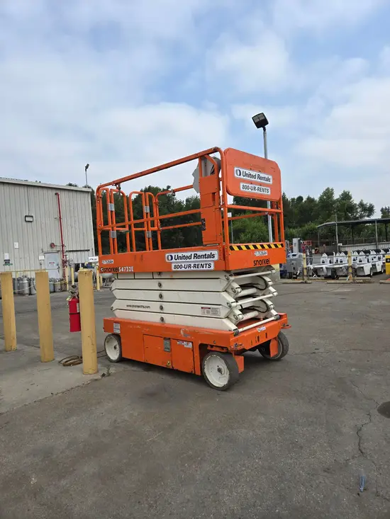 2018 Snorkel S4732E Scissor Lift