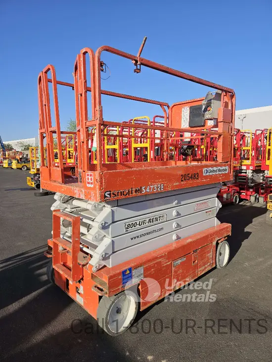 2018 Snorkel S4732E Scissor Lift
