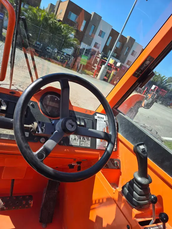 2017 SKYTRAK 6042 Forklift